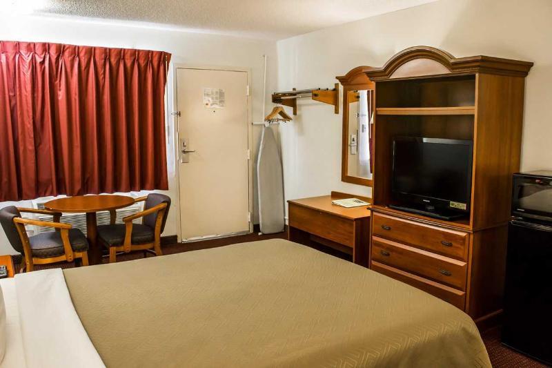 Econo Lodge Selma Esterno foto